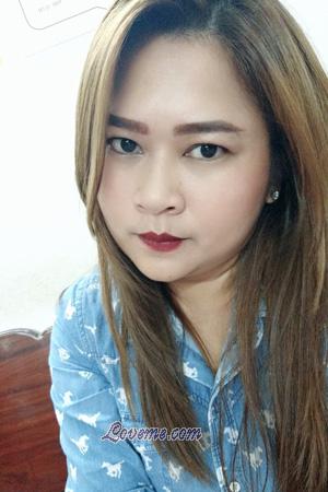 184225 - Nittaya (Kung) Age: 37 - Thailand