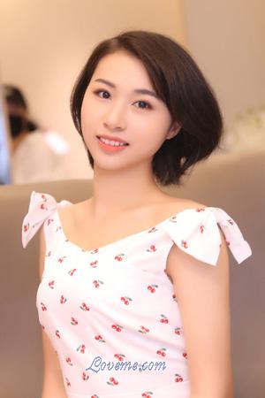 188081 - Yaping (Lilya) Age: 30 - China