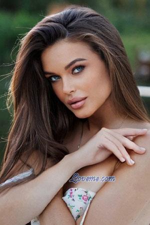 222522 - Olesia Age: 31 - Ukraine