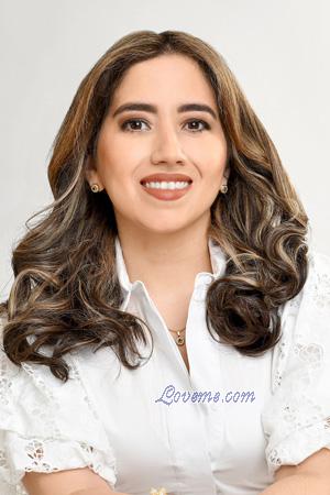 224727 - Laura Age: 38 - Colombia